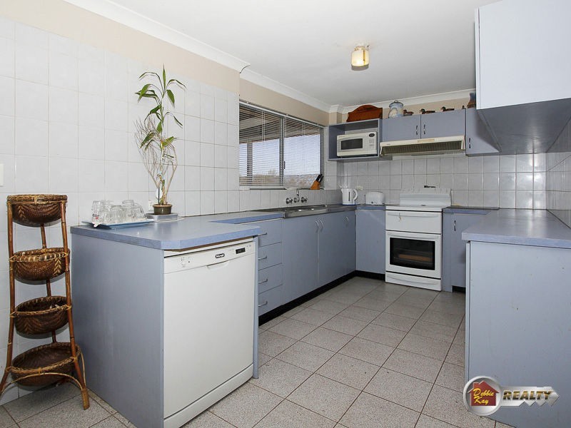 364 Padbury Terrace, Herne Hill WA 6056
