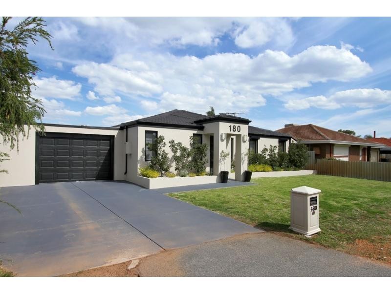 Eden Hill WA 6054