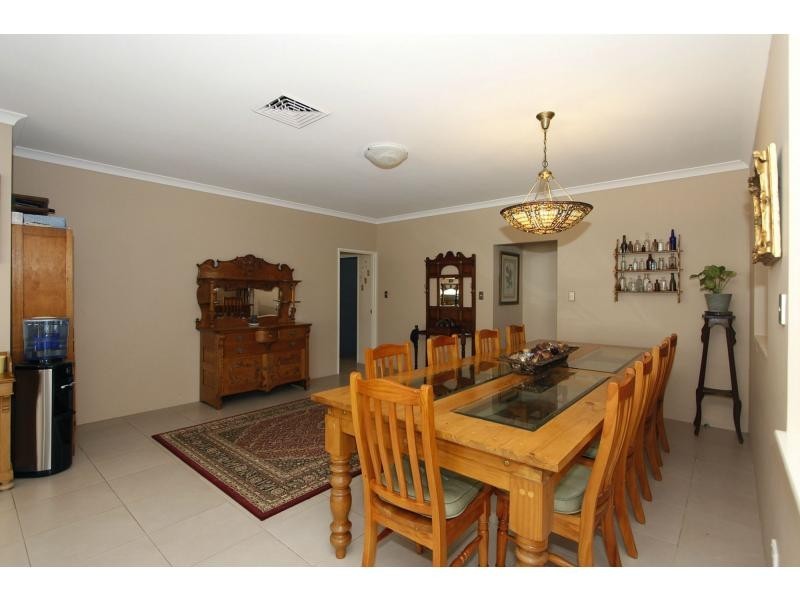 9 Coolidge Gardens, Tapping WA 6065