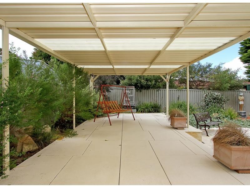 201 Gooseberry Hill Rd, Maida Vale WA 6057