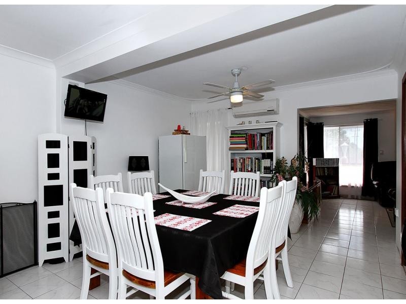 201 Gooseberry Hill Rd, Maida Vale WA 6057