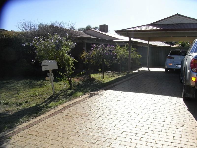 68 Balfour Road, Swan View WA 6056