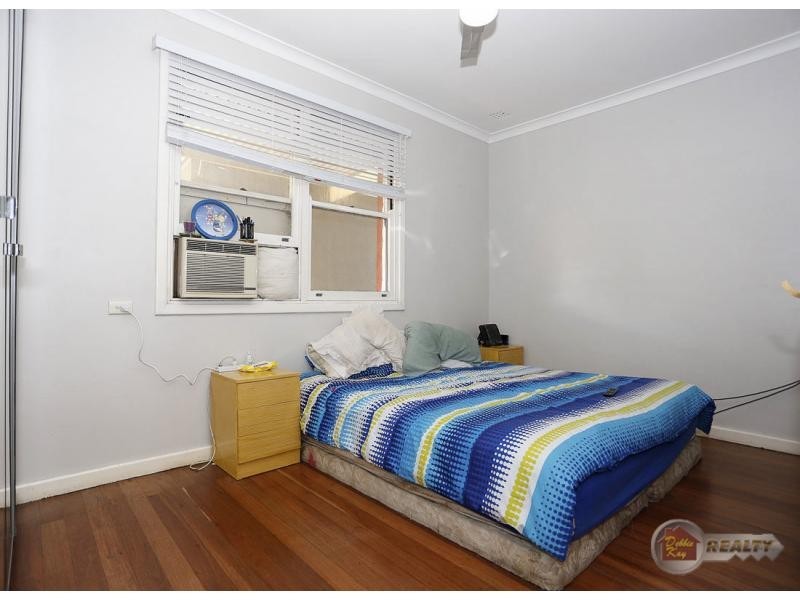 24 Brathwaite Road, Lockridge WA 6054