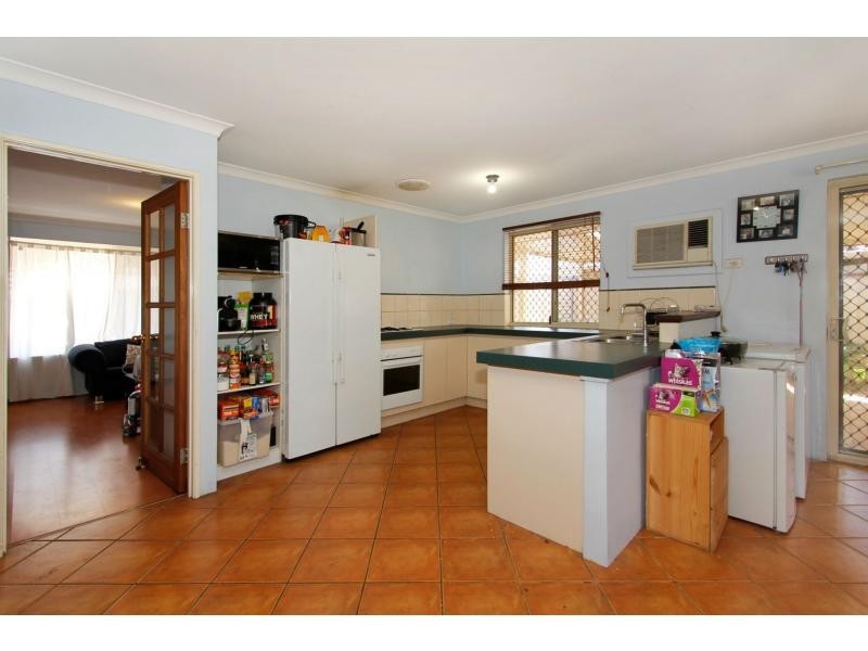 19 Romani Court, Lockridge WA 6054