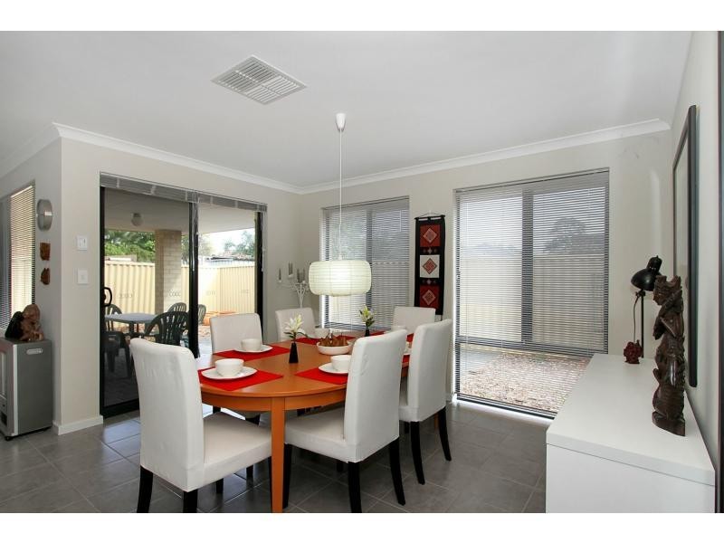 20A Carman Way, Bassendean WA 6054