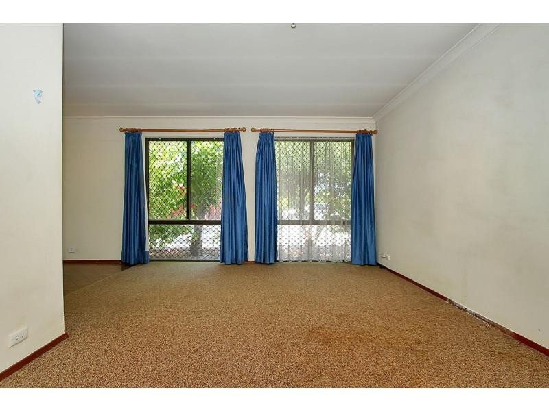 Unit 2/42 Walkington Way, Belvista Court, Eden Hill WA 6054