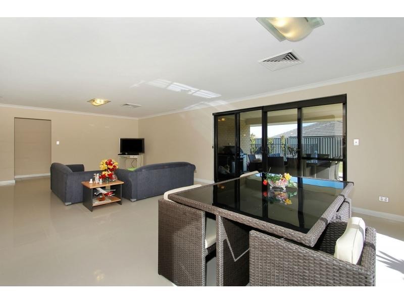 369 Millhouse Road, Aveley WA 6069
