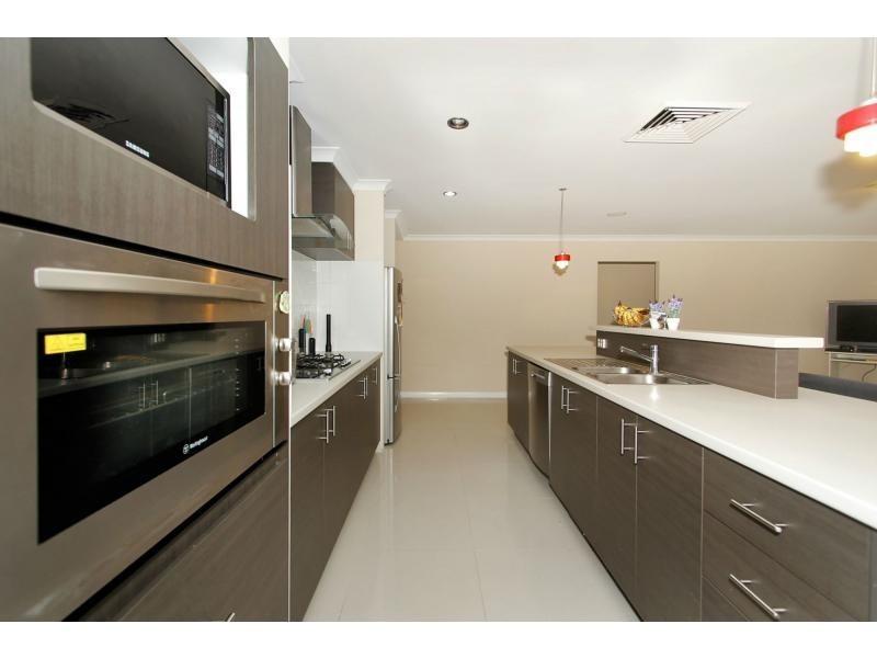 369 Millhouse Road, Aveley WA 6069