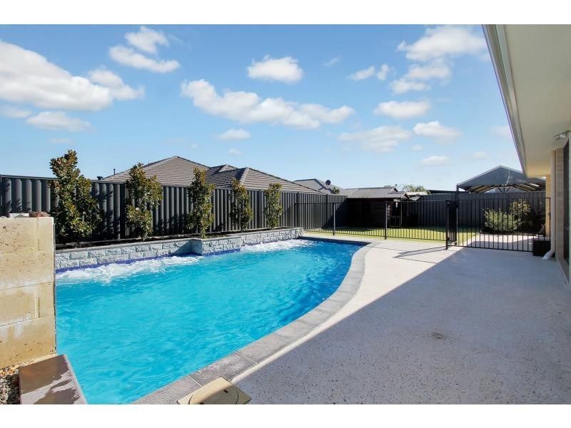 369 Millhouse Road, Aveley WA 6069