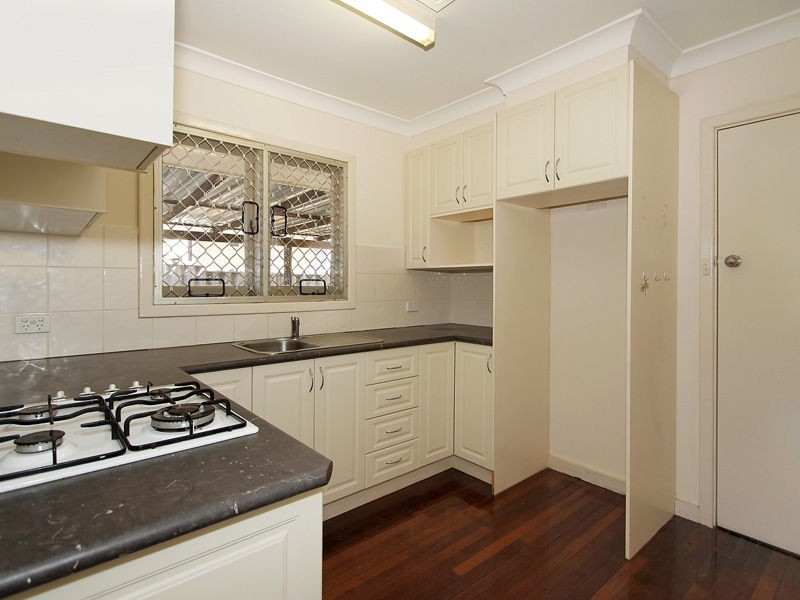 51 Sturtridge Road, Lockridge WA 6054