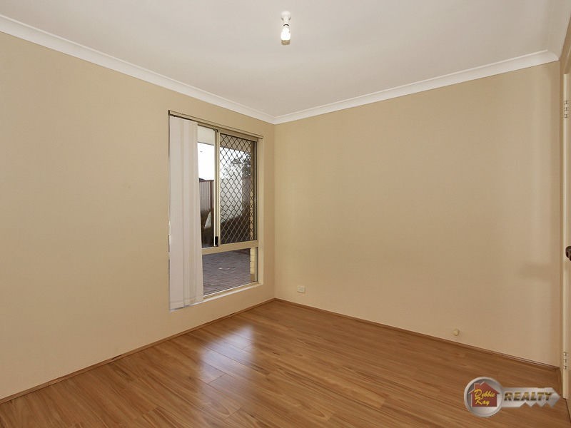 296B Grand Prom, Dianella WA 6059