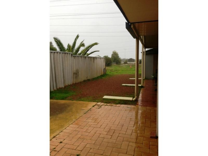 63 Mitra Loop, Beechboro WA 6063