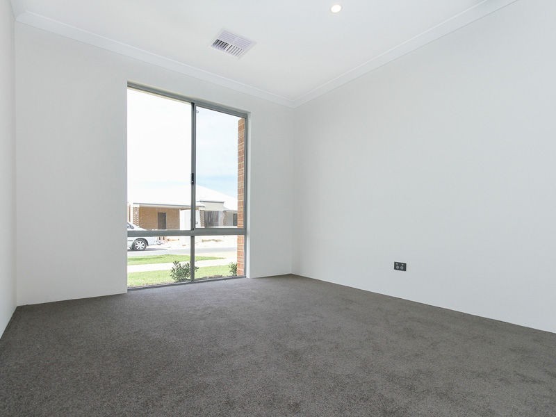 20 Flaxen Street, THE VALE, Aveley WA 6069