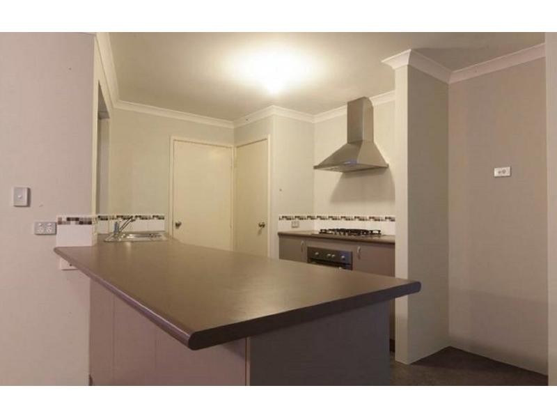 44 John Forrest Circuit, Bertram WA 6167