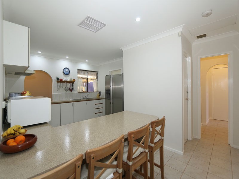 94 Maguire Avenue, Beechboro WA 6063