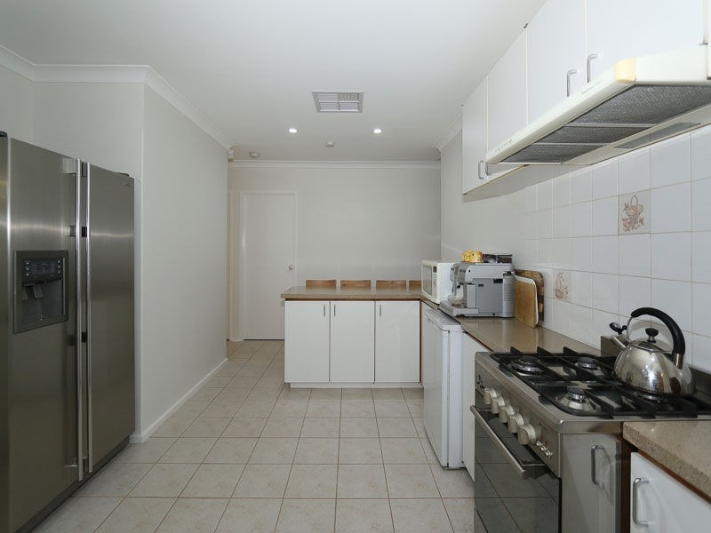 94 Maguire Avenue, Beechboro WA 6063