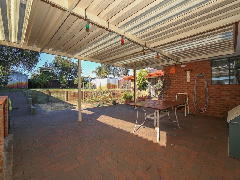 94 Maguire Avenue, Beechboro WA 6063