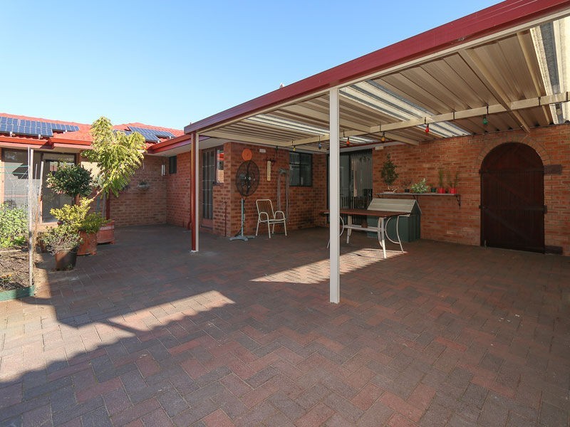 94 Maguire Avenue, Beechboro WA 6063