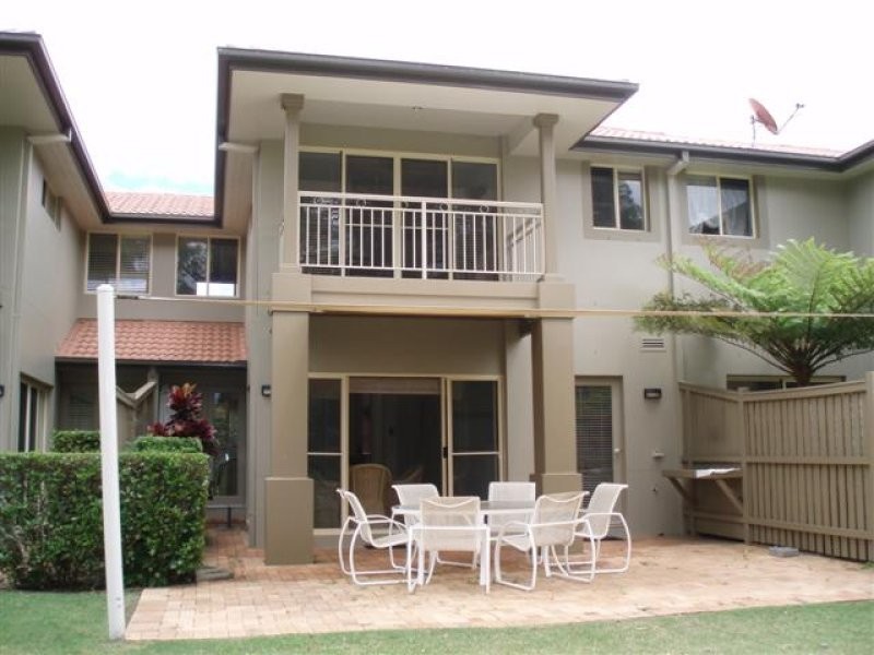 Hope Island QLD 4212