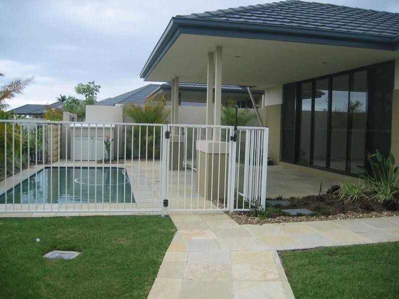 Hope Island QLD 4212