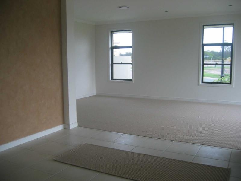 Hope Island QLD 4212