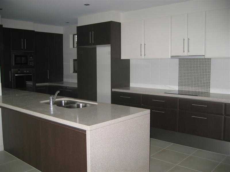 Hope Island QLD 4212