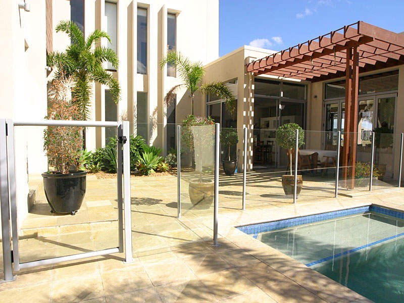 1671 Riverdale Drive, Hope Island QLD 4212