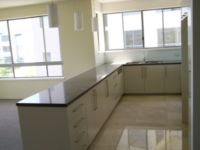 Hope Island QLD 4212