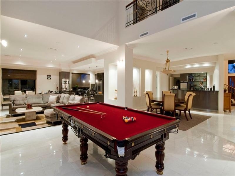 2210 Taromeo Court, Hope Island QLD 4212