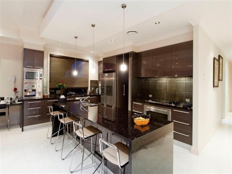 2210 Taromeo Court, Hope Island QLD 4212