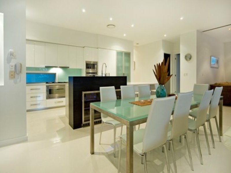Hope Island QLD 4212