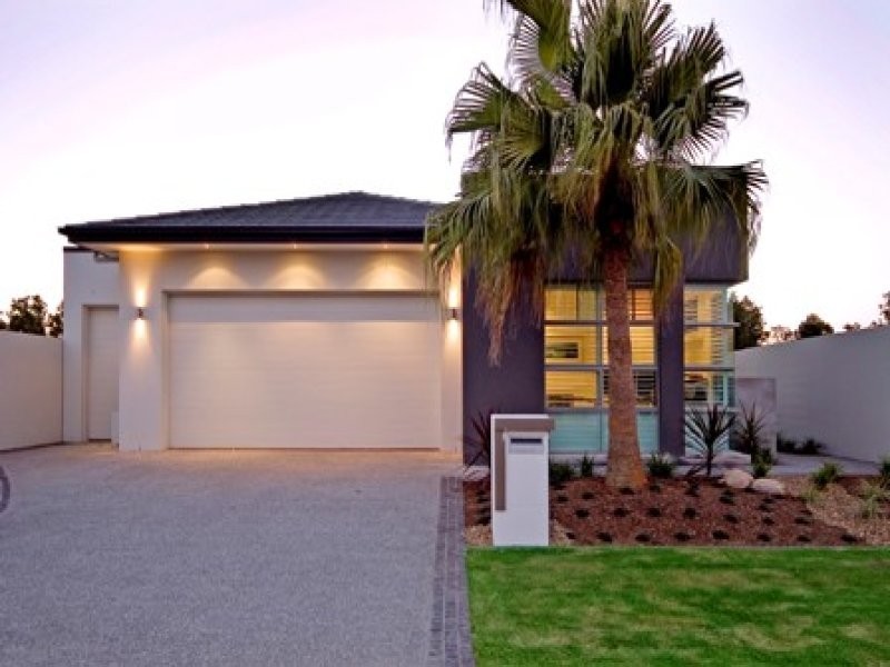 Hope Island QLD 4212