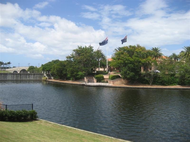 6184 Bolsena Circuit, Hope Island QLD 4212