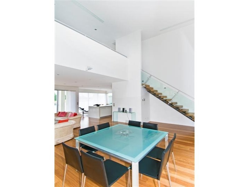 6184 Bolsena Circuit, Hope Island QLD 4212