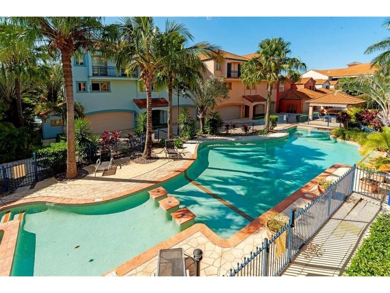 Hope Island QLD 4212