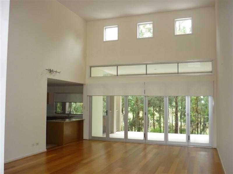 Hope Island QLD 4212