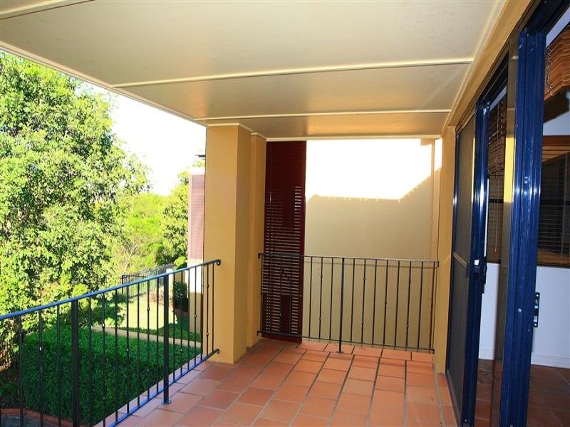 3251 Palladian Drive, Hope Island QLD 4212