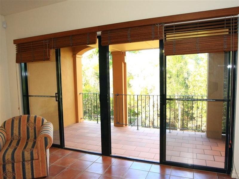 3251 Palladian Drive, Hope Island QLD 4212