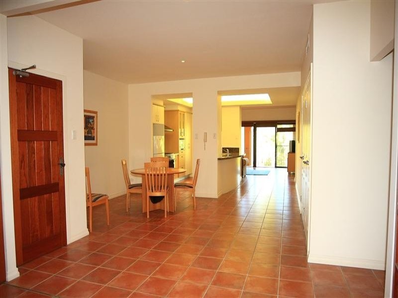 3251 Palladian Drive, Hope Island QLD 4212