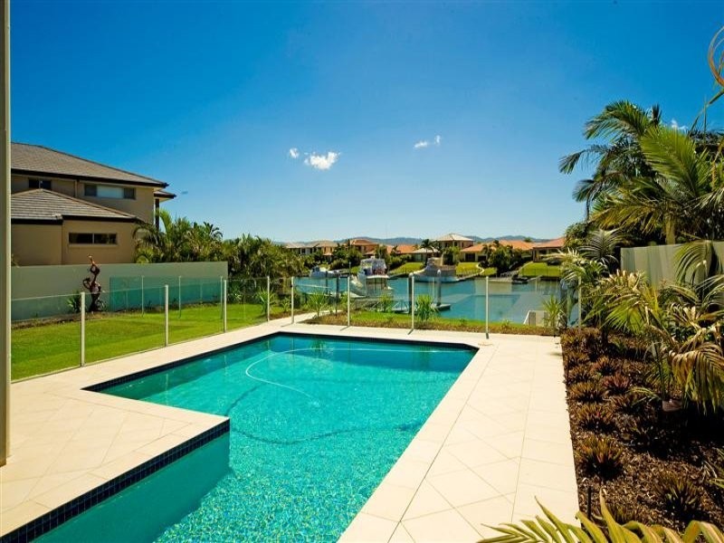 2130 Carlton Drive, Hope Island QLD 4212