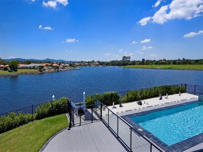 13 Parkwater Point, Monterey Keys QLD 4212