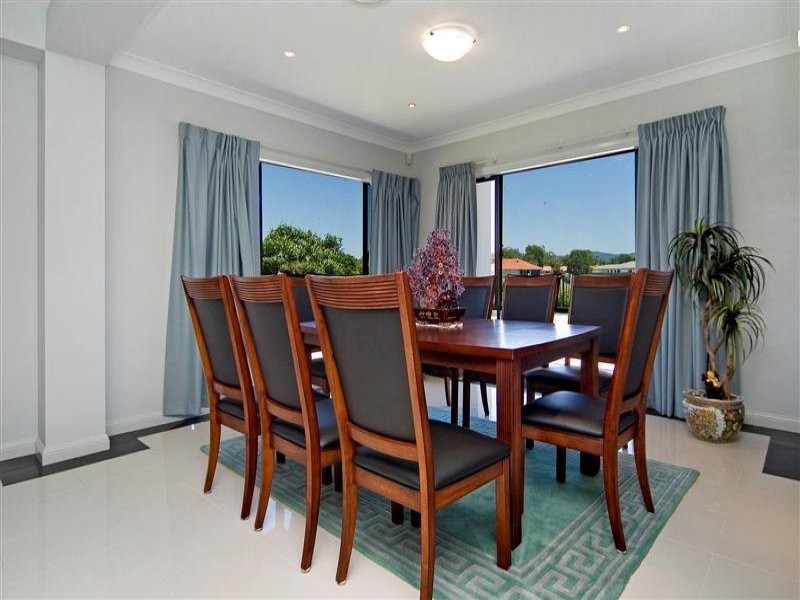 13 Parkwater Point, Monterey Keys QLD 4212