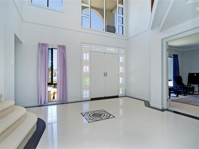 13 Parkwater Point, Monterey Keys QLD 4212