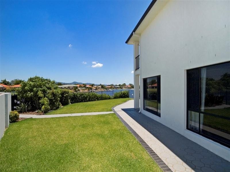 13 Parkwater Point, Monterey Keys QLD 4212