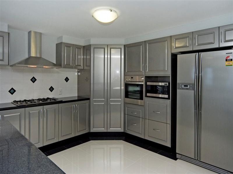 13 Parkwater Point, Monterey Keys QLD 4212