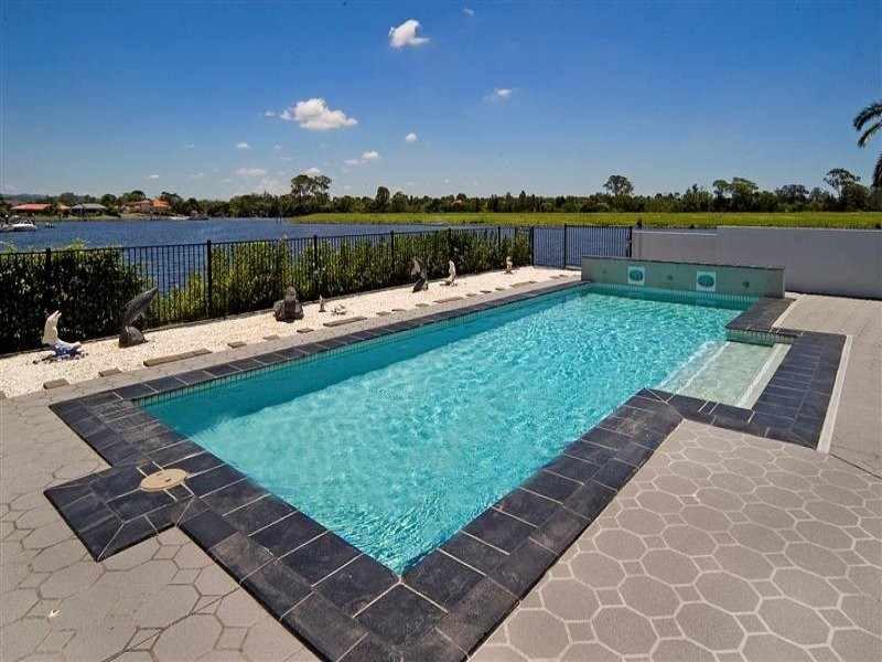 13 Parkwater Point, Monterey Keys QLD 4212