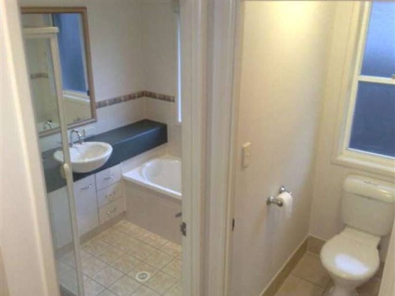 Burleigh Waters QLD 4220