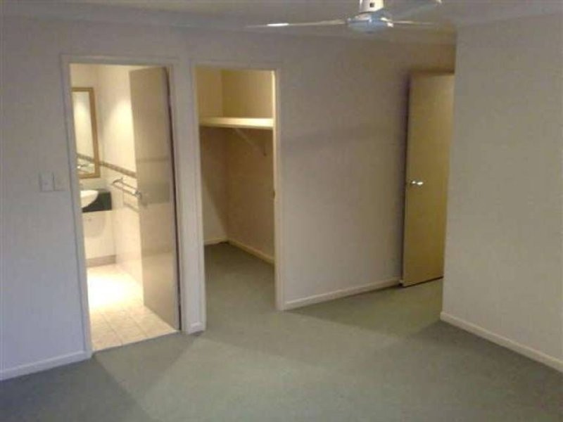 Burleigh Waters QLD 4220