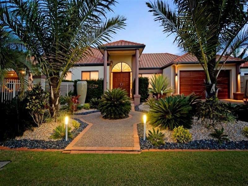 2005 Gracemere Drive, Hope Island QLD 4212