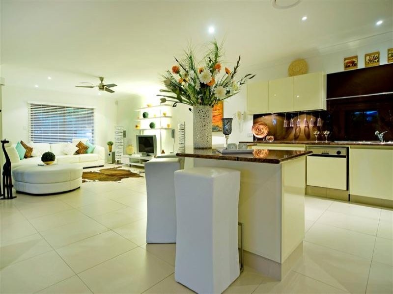 2005 Gracemere Drive, Hope Island QLD 4212